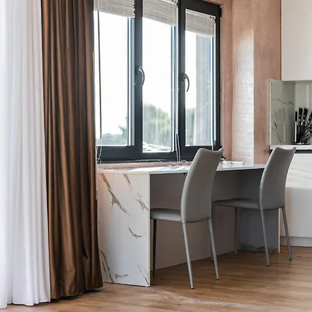 Apartment The Crown Seaview By Ps Durrës